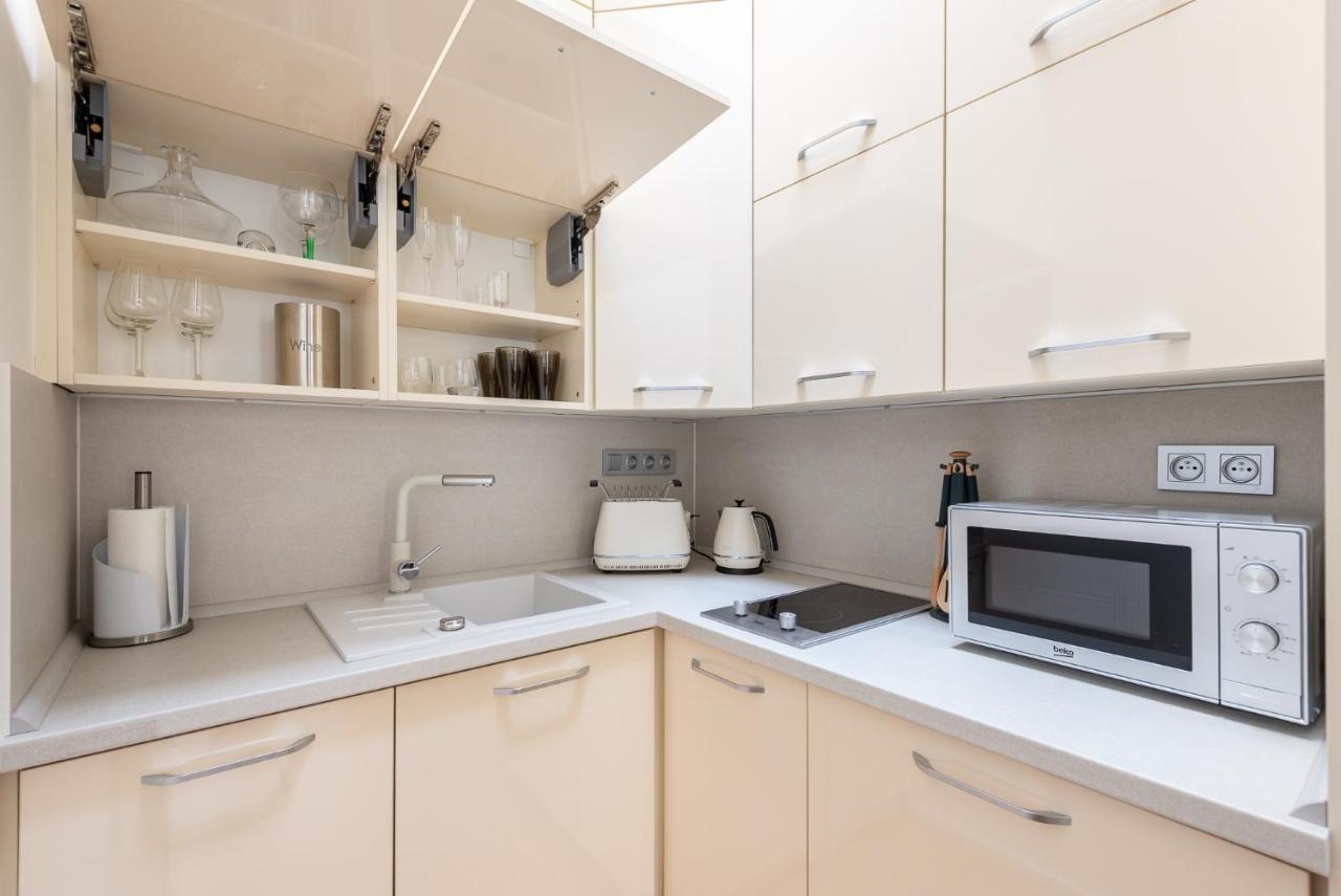 Cozy&Quiet Apartment With A/C In City Centre — Photos 3
